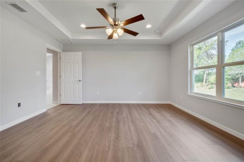 House in Ocala, Florida 3 bedrooms, 126.53 sq.m. № 1916373 - photo 17