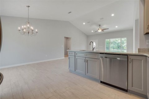 House in Ocala, Florida 3 bedrooms, 126.53 sq.m. № 1916373 - photo 22