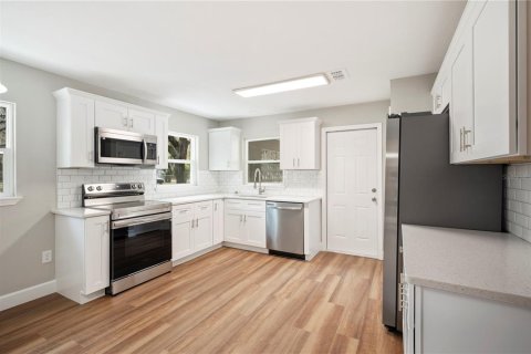 Купить виллу или дом в Лейкленд, Флорида 3 комнаты, 144.46м2, № 1516558 - фото 7