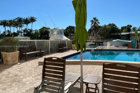 Купить кондоминиум в Норт-Майами, Флорида 2 спальни, 89.46м2, № 1983761 - фото 9