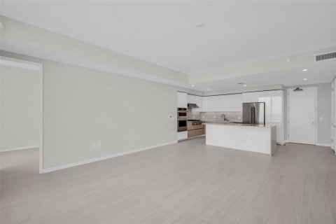 Купить кондоминиум в Сент-Питерсберг, Флорида 5 комнат, 165.55м2, № 2101144 - фото 11