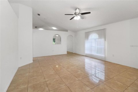 Apartment in Riverview, Florida 3 bedrooms, 121.89 sq.m. № 2167763 - photo 7