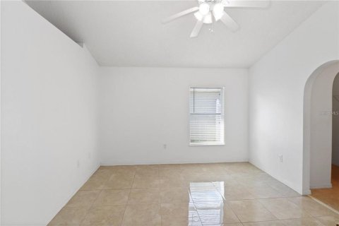 Apartment in Riverview, Florida 3 bedrooms, 121.89 sq.m. № 2167763 - photo 18
