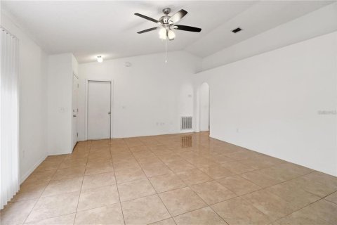 Apartment in Riverview, Florida 3 bedrooms, 121.89 sq.m. № 2167763 - photo 10