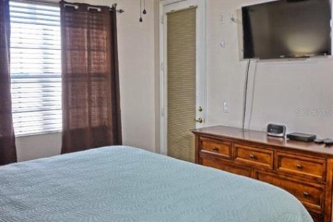 Condo in Land O' Lakes, Florida, 2 bedrooms  № 1535700 - photo 30