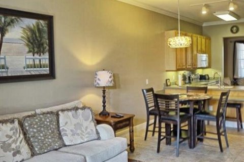 Condo in Land O' Lakes, Florida, 2 bedrooms  № 1535700 - photo 10