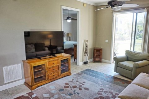 Condominio en venta en Land O' Lakes, Florida, 2 dormitorios, 104.79 m2 № 1535700 - foto 7