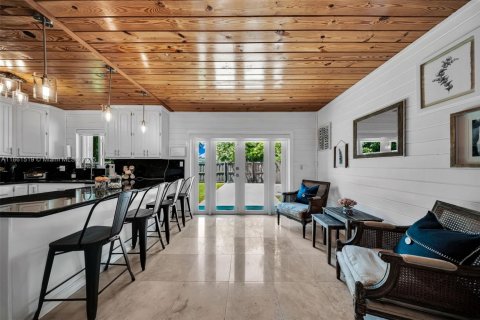 Casa en venta en Miami, Florida, 3 dormitorios, 155.61 m2 № 1890407 - foto 16