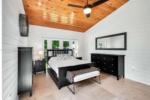 Casa en venta en Miami, Florida, 3 dormitorios, 155.61 m2 № 1890407 - foto 26