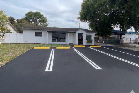 Immobilier commercial à Oakland Park, Floride № 2182835