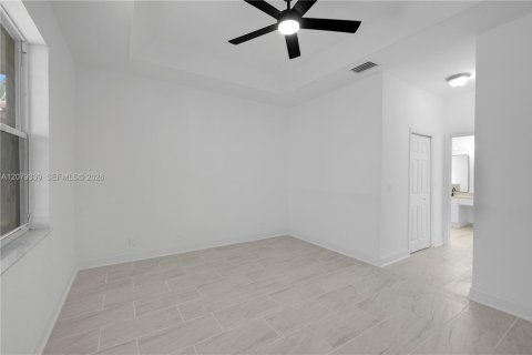 House in Miramar, Florida 3 bedrooms, 143.26 sq.m. № 2331821 - photo 26