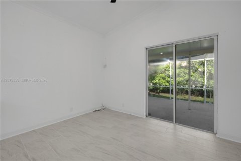 House in Miramar, Florida 3 bedrooms, 143.26 sq.m. № 2331821 - photo 24