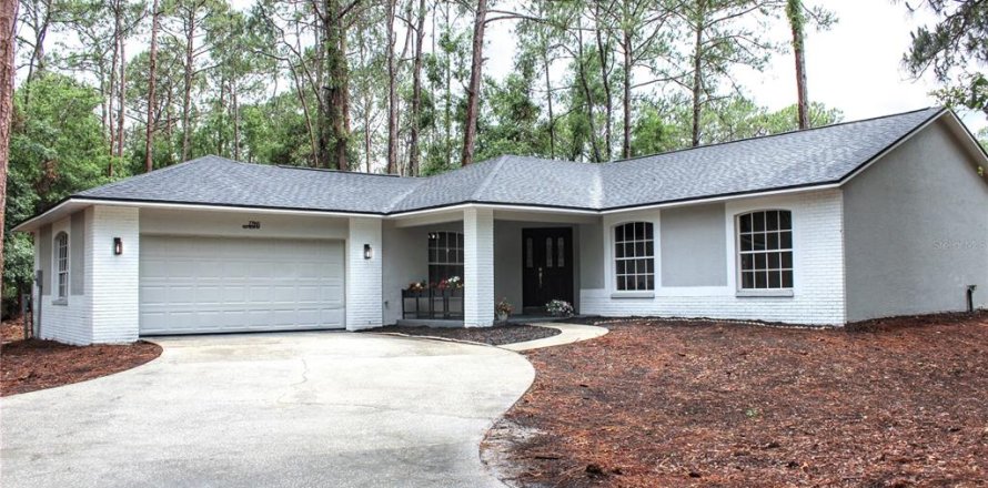House in Wesley Chapel, Florida 3 bedrooms, 156.45 sq.m. № 1759445