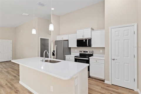 Villa ou maison à vendre à Citrus Springs, Floride: 3 chambres, 144.18 m2 № 2407052 - photo 6