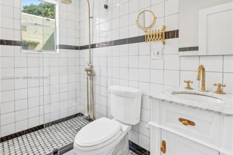 Apartamento en alquiler en Miami Beach, Florida, 2 dormitorios, 92.9 m2 № 2401430 - foto 16