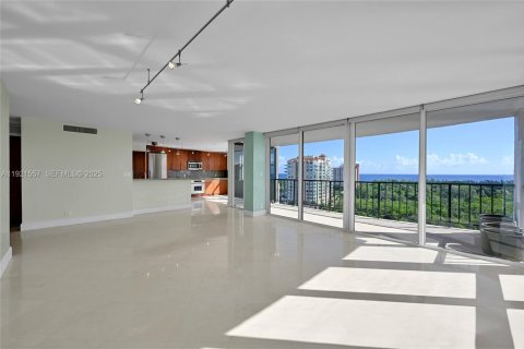 Condominio en venta en Fort Lauderdale, Florida, 2 dormitorios, 150.5 m2 № 1982255 - foto 17
