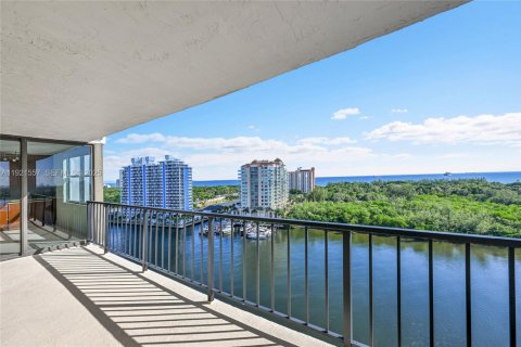 Condominio en venta en Fort Lauderdale, Florida, 2 dormitorios, 150.5 m2 № 1982255 - foto 22
