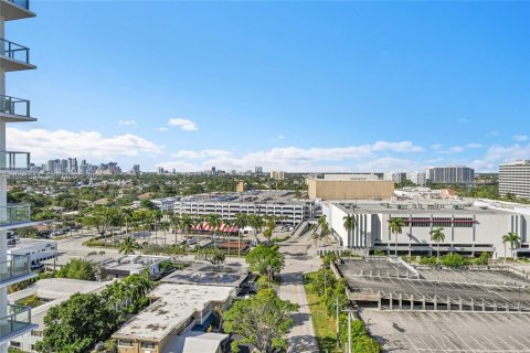 Condominio en venta en Fort Lauderdale, Florida, 2 dormitorios, 150.5 m2 № 1982255 - foto 28