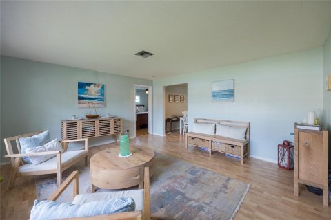 Casa en alquiler en Dunedin, Florida, 3 dormitorios, 141.86 m2 № 1915206 - foto 4