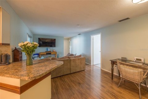 Casa en alquiler en Dunedin, Florida, 3 dormitorios, 141.86 m2 № 1915206 - foto 13