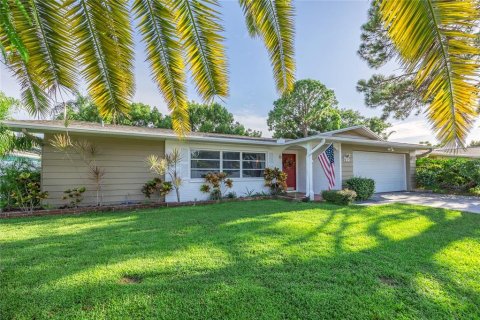 Casa en alquiler en Dunedin, Florida, 3 dormitorios, 141.86 m2 № 1915206 - foto 1