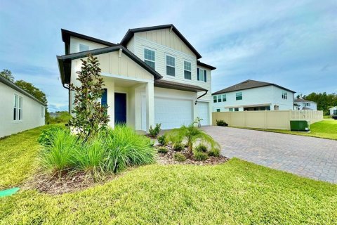 Villa ou maison à louer à Land O' Lakes, Floride: 5 chambres, 300.26 m2 № 2406386 - photo 3