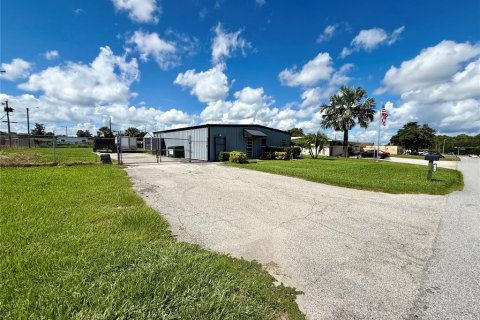 Commercial property in Lakeland, Florida 178.37 sq.m. № 1919564 - photo 4
