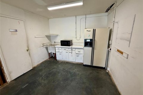 Commercial property in Lakeland, Florida 178.37 sq.m. № 1919564 - photo 30