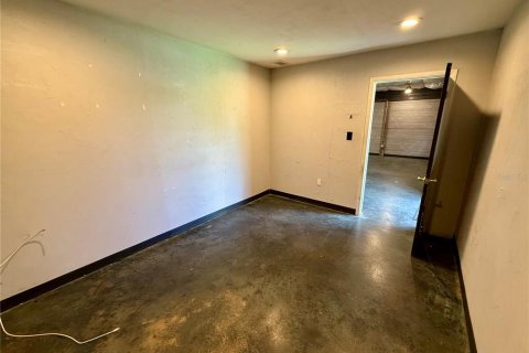 Commercial property in Lakeland, Florida 178.37 sq.m. № 1919564 - photo 22