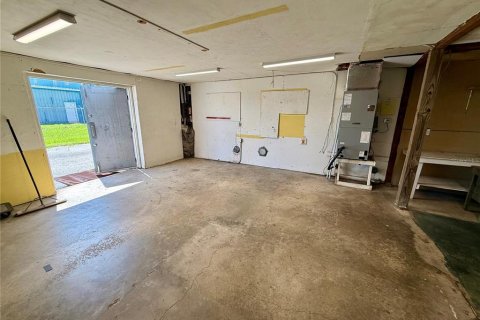 Commercial property in Lakeland, Florida 178.37 sq.m. № 1919564 - photo 24