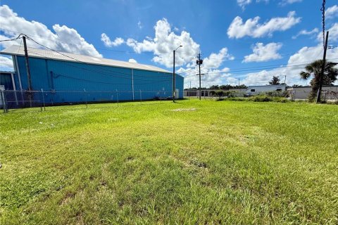 Commercial property in Lakeland, Florida 178.37 sq.m. № 1919564 - photo 10