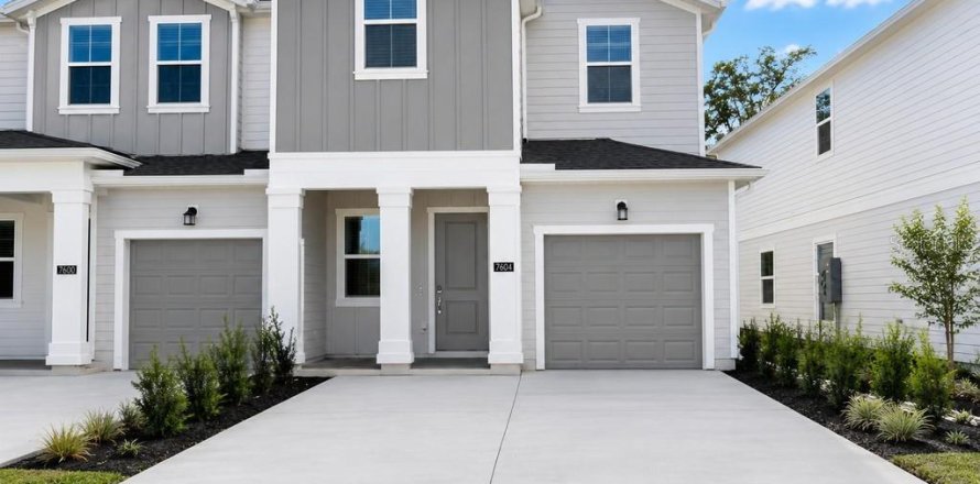 Adosado en Kissimmee, Florida 3 dormitorios, 166.57 m2 № 2230478