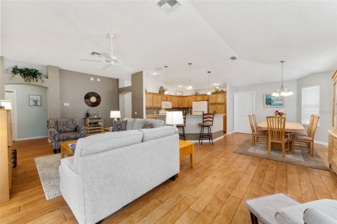 Casa en venta en The Villages, Florida, 3 dormitorios, 153.75 m2 № 1847031 - foto 7