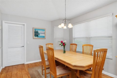 Casa en venta en The Villages, Florida, 3 dormitorios, 153.75 m2 № 1847031 - foto 15