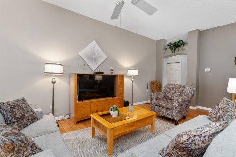 Casa en venta en The Villages, Florida, 3 dormitorios, 153.75 m2 № 1847031 - foto 8