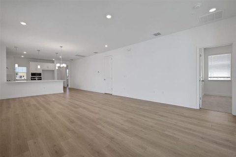 Купить виллу или дом в Апопка, Флорида 8 комнат, 234.11м2, № 1665682 - фото 19
