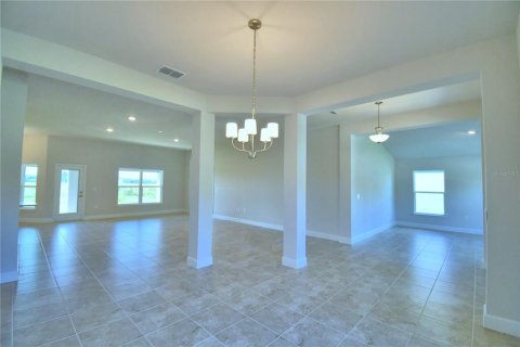 Villa ou maison à vendre à Auburndale, Floride: 4 chambres, 233 m2 № 2315276 - photo 7