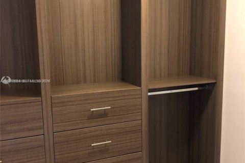 Снять в аренду квартиру в Бэл-Харбор, Флорида 2 спальни, 158.31м2, № 1995513 - фото 10