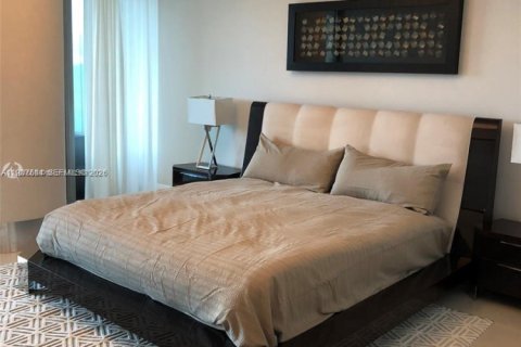 Снять в аренду квартиру в Бэл-Харбор, Флорида 2 спальни, 158.31м2, № 1995513 - фото 8