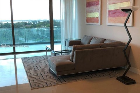 Снять в аренду квартиру в Бэл-Харбор, Флорида 2 спальни, 158.31м2, № 1995513 - фото 6