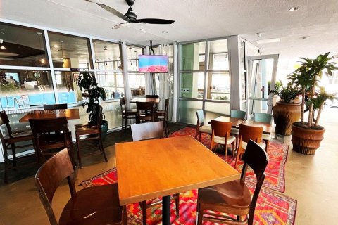 Propiedad comercial en venta en Miami Beach, Florida № 1863199 - foto 4
