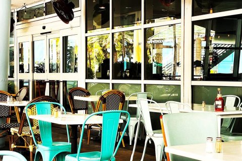 Propiedad comercial en venta en Miami Beach, Florida № 1863199 - foto 23