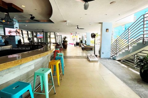 Propiedad comercial en venta en Miami Beach, Florida № 1863199 - foto 18