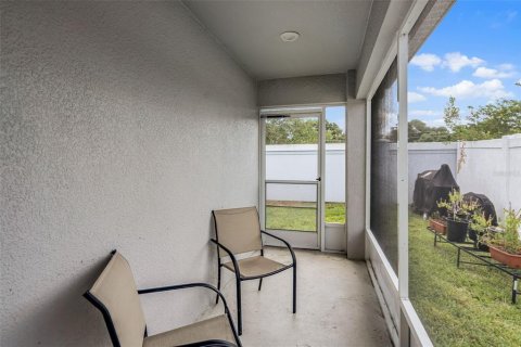 House in Auburndale, Florida 3 bedrooms, 138.61 sq.m. № 1681687 - photo 18