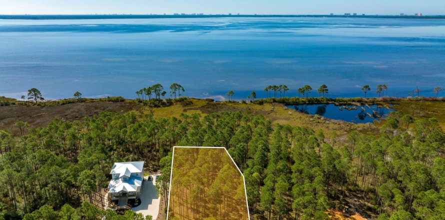 Land in Panama City Beach, Florida № 561595