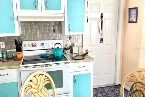 Casa en venta en Floral City, Florida, 2 dormitorios, 129.97 m2 № 2383898 - foto 7