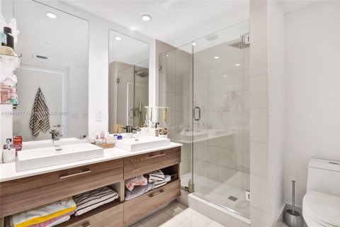 Copropriété à vendre à Miami, Floride: 1 chambre, 81.75 m2 № 1839180 - photo 11
