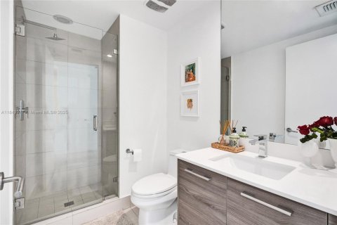 Copropriété à vendre à Miami, Floride: 1 chambre, 81.75 m2 № 1839180 - photo 20