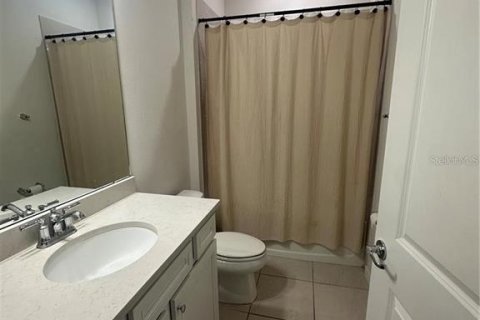 Villa ou maison à louer à Zephyrhills, Floride: 4 chambres, 169.83 m2 № 1788246 - photo 15