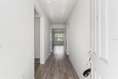 Villa ou maison à louer à Zephyrhills, Floride: 4 chambres, 169.83 m2 № 1788246 - photo 17